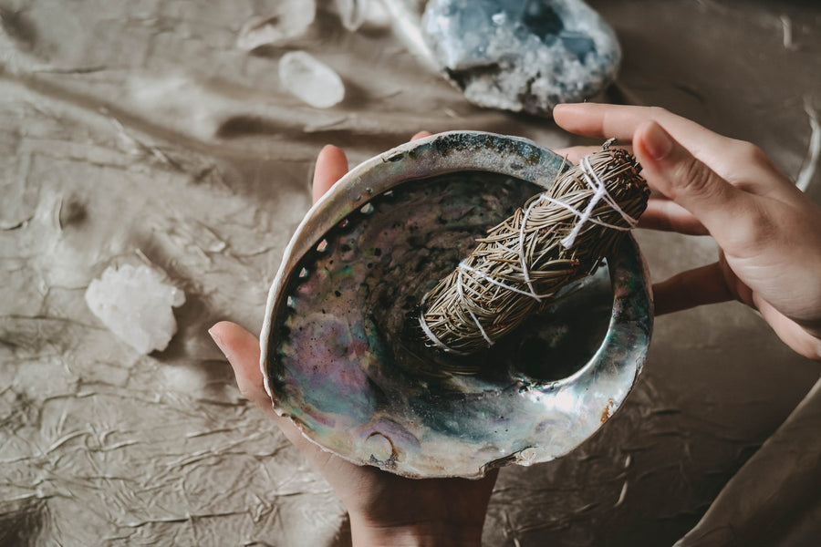 A Step-by-Step Guide to Recharging with a Monthly Smudging Ritual Featuring Sage, Palo Santo and Crystals